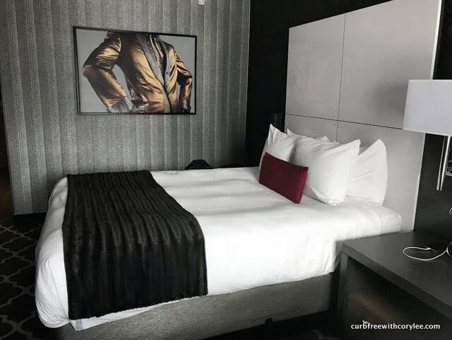  guest house at graceland hotel review