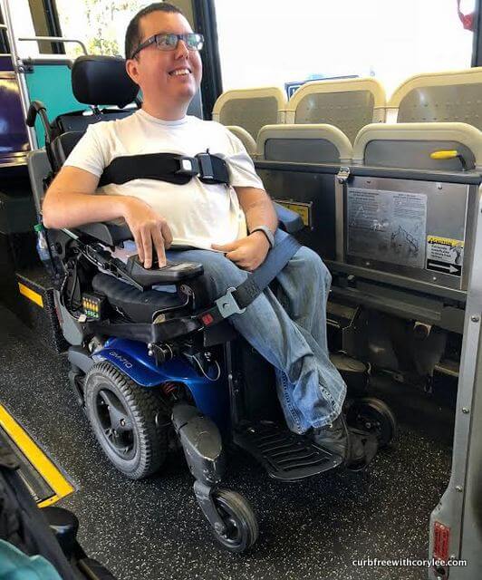 wheelchair accessible Disney World transportation