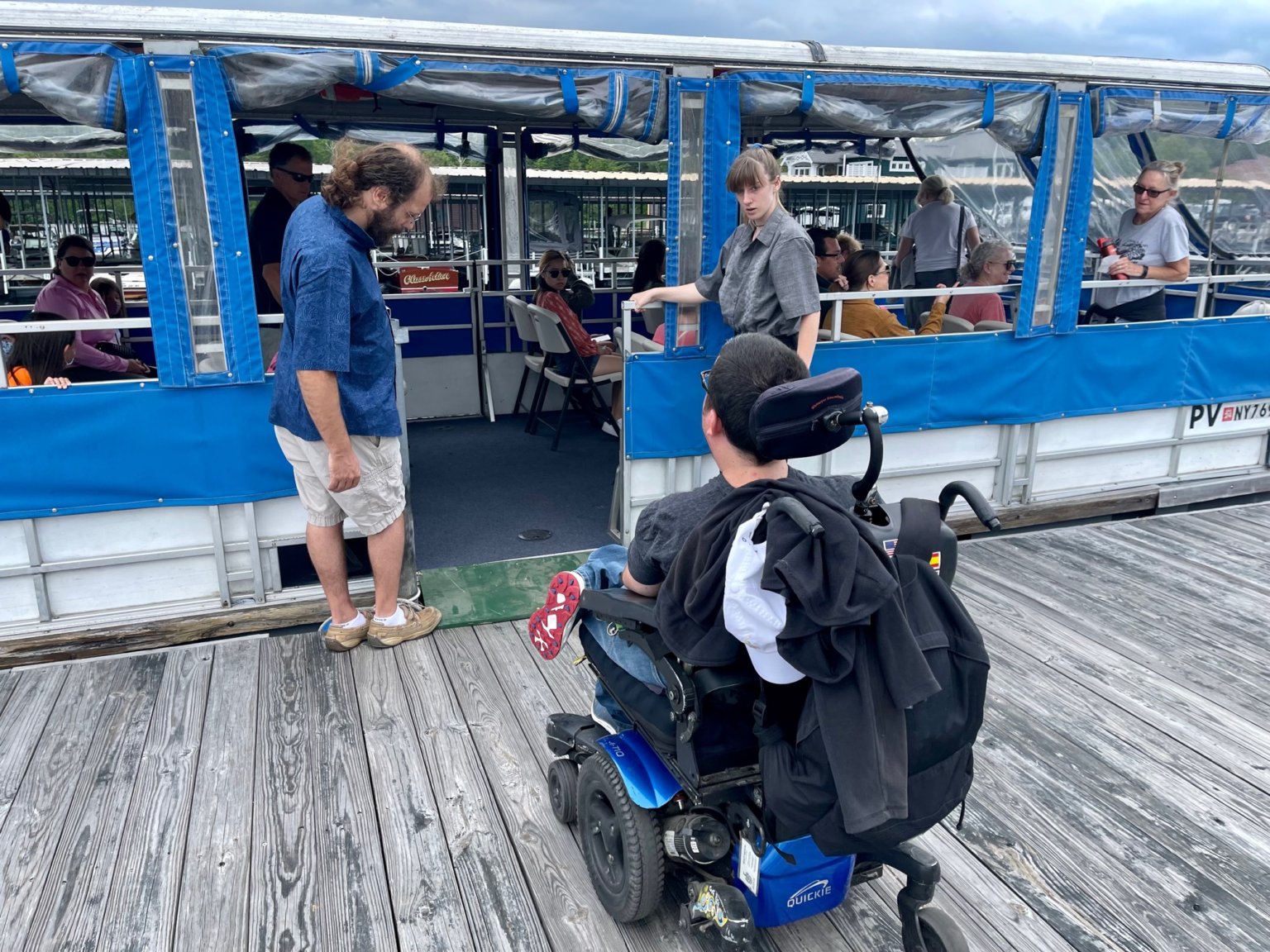 wheelchair accessible boat tours