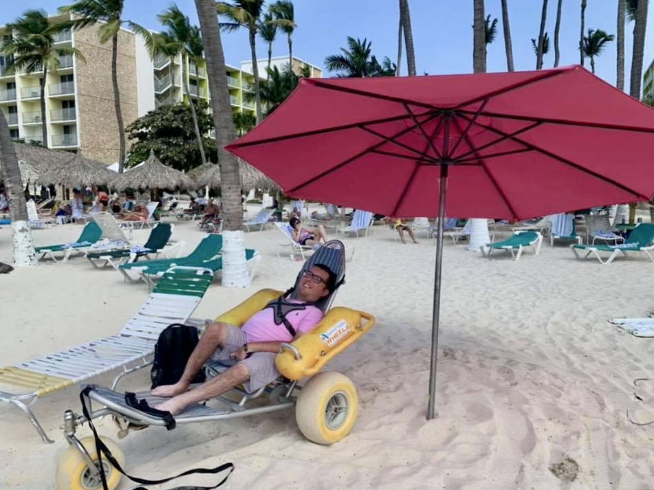 Amphibious beach wheelchair